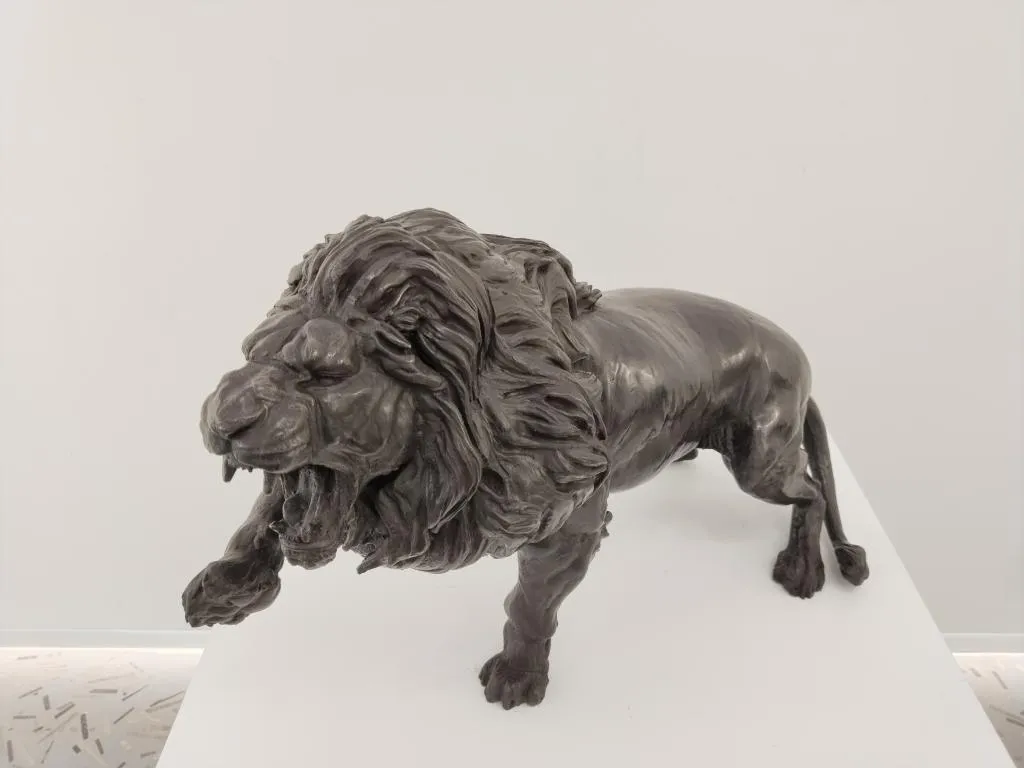 Bronze Lion II Sculpture 7