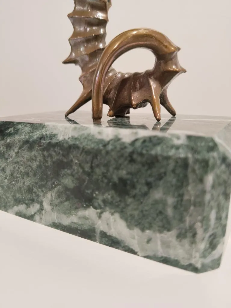 Bronze Seehorse Sculpture 9