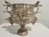 Coppa Potoria Romana in Argento Sbalzato e Cesellato 1