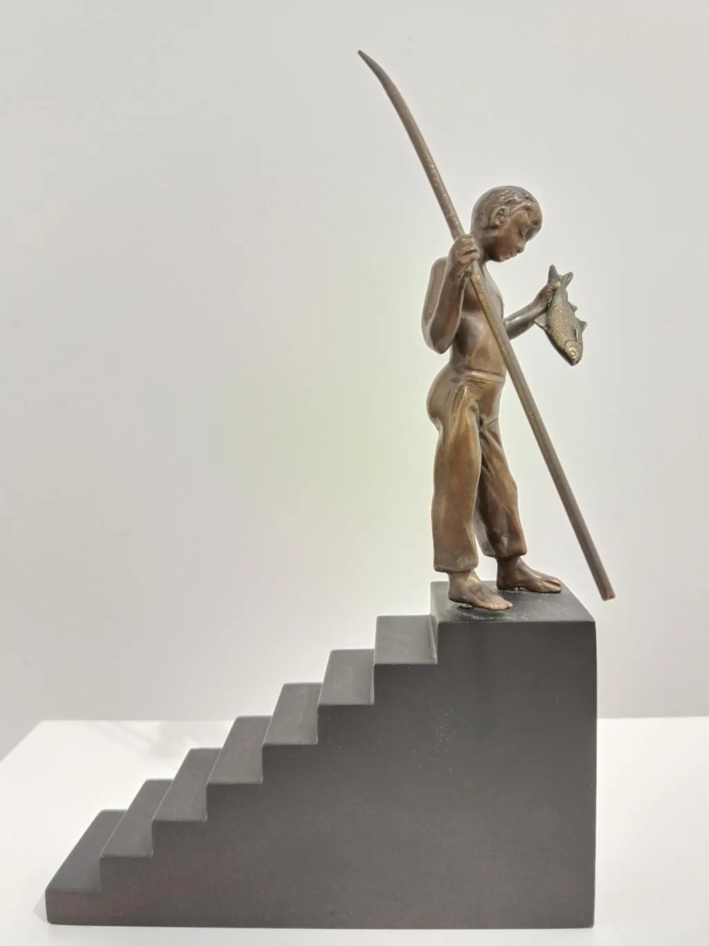 Fischerjunge Bronze 4