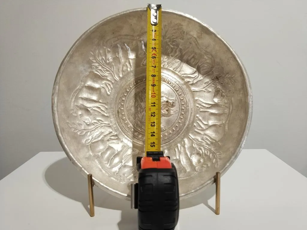 Griechische Silber Phiale Libationsschale mit Eberkopf 7