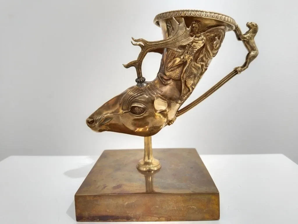 Griechisches Messing Rhyton mit Hirschkopf 5