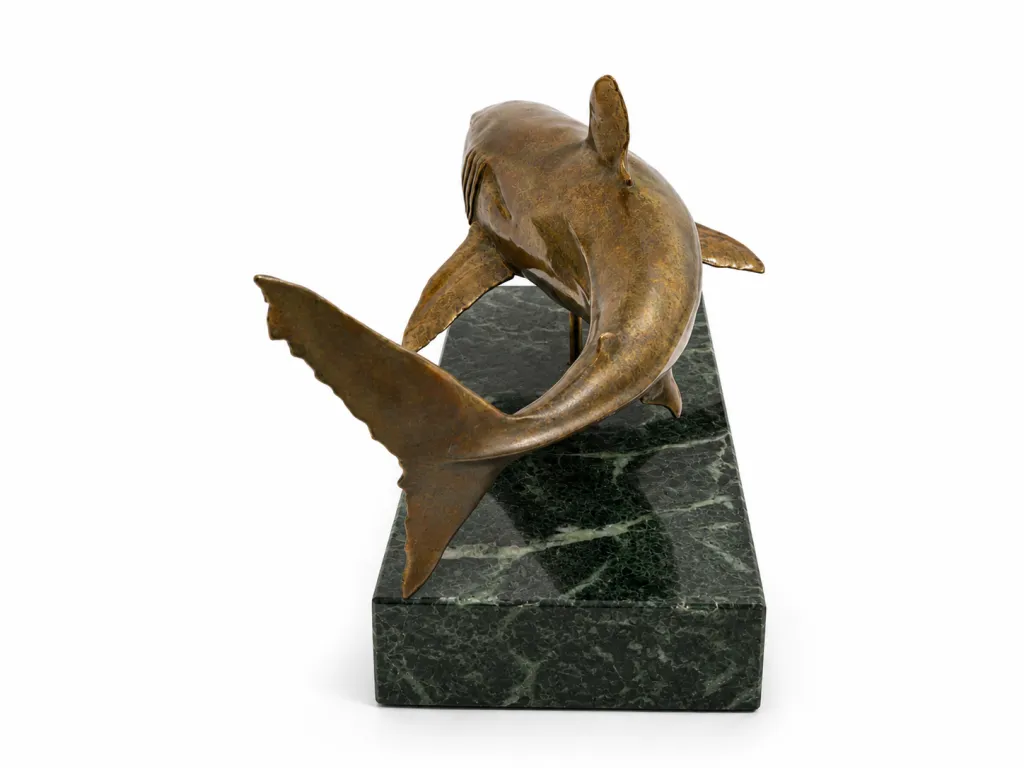 Hai Skulptur Bronze