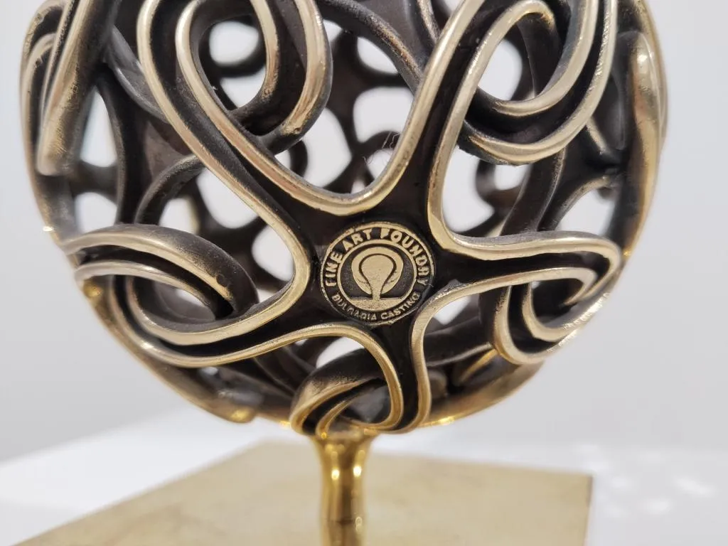 Moderne Bronze Skulptur Organische Geometrie IV 2