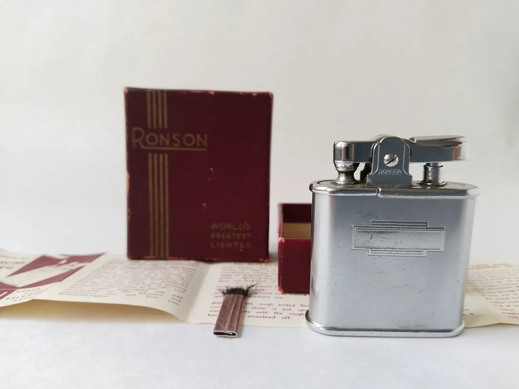 Ronson Whirlwind Lighter Wind Proof With Box Made In England Vintage 1949