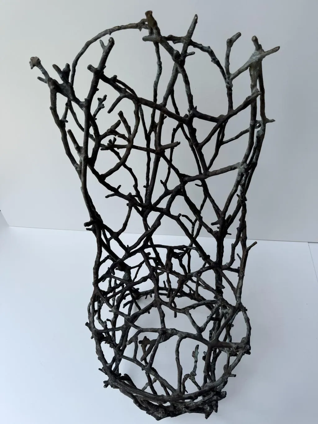 Sculptural Branch Chair for Outdoor Dining 6