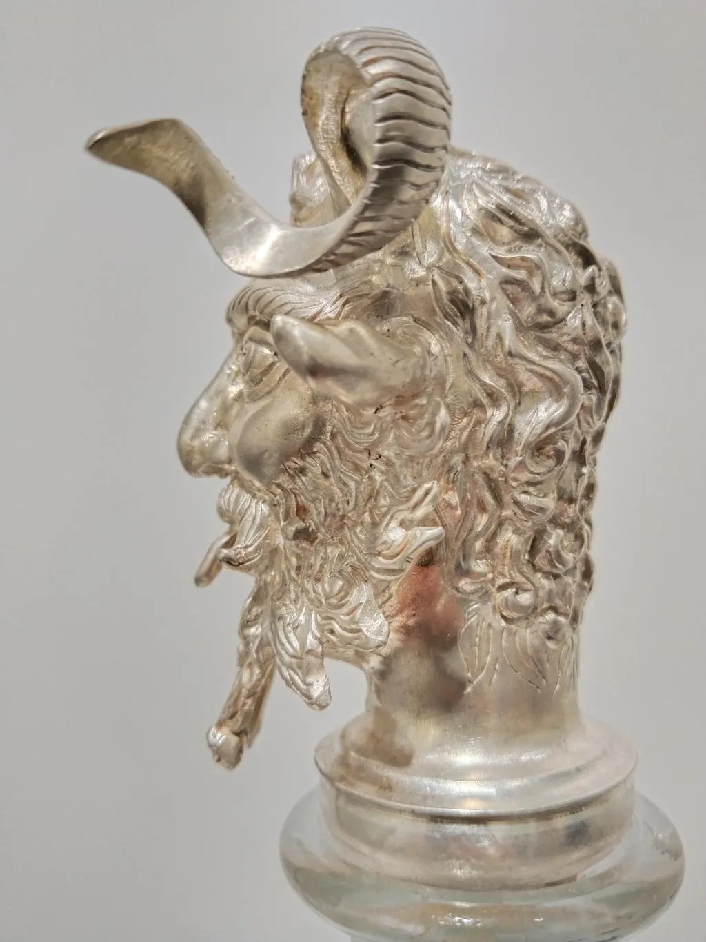 Silver bottle stopper Satyr 4