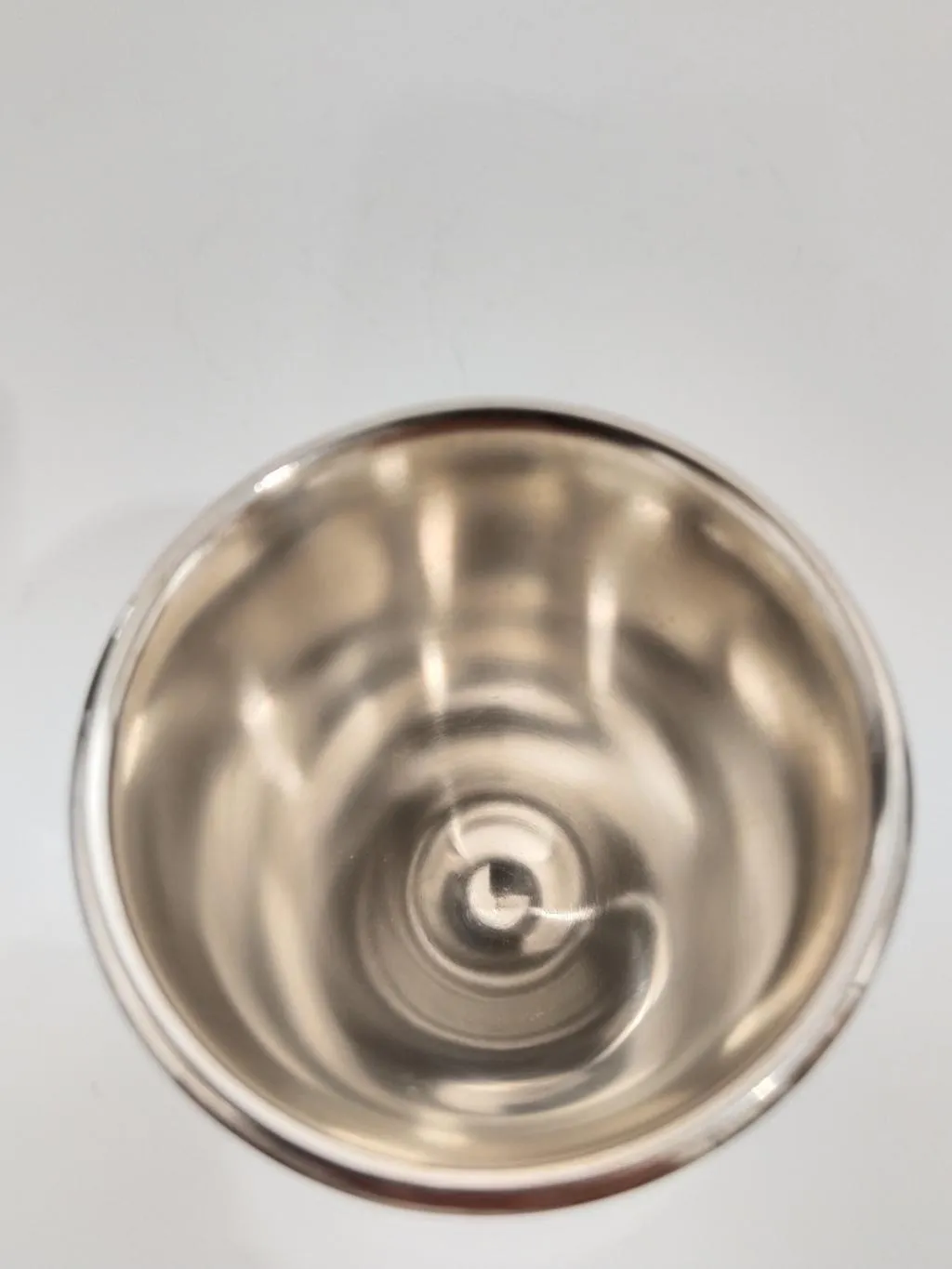 Sturzbecher Silber mit Widderkopf 7