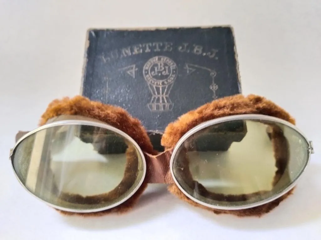 JBJ Lunettes-Brille aus den frühen 1900er Jahren: Ein beeindruckendes historisches Stück für Automobilisten, Flieger und Radfahrer, mit Originalbox.